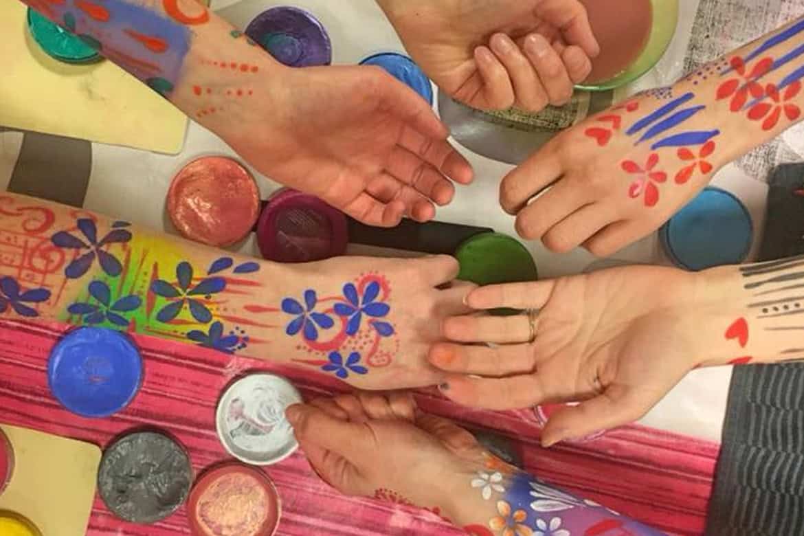 Schminkworkshop in uitvoering bij De Toverkist